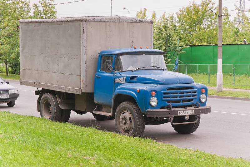 Власти запретят старые грузовики и автобусы